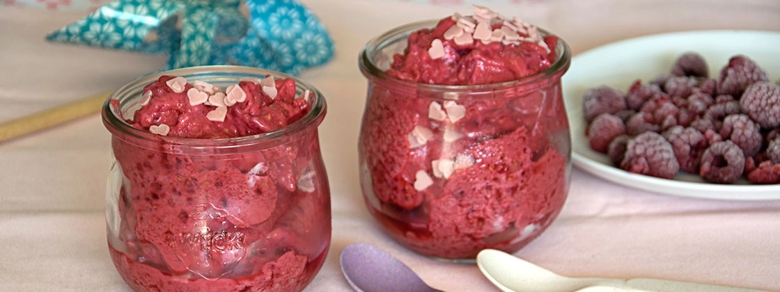 Himbeer-Joghurt-Eis