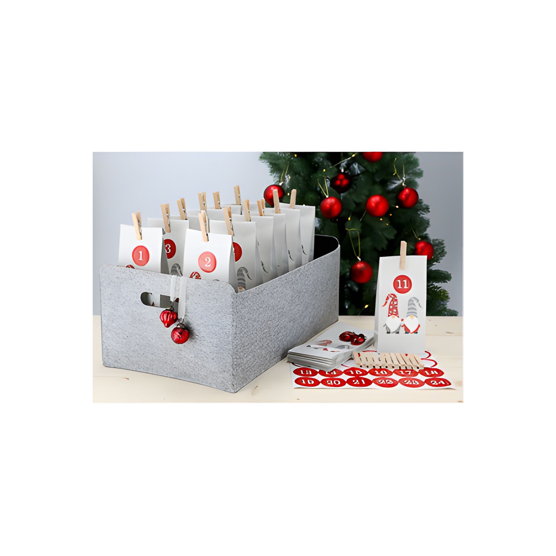 Adventskalender Bastelset 'Wichtel', 72-teilig